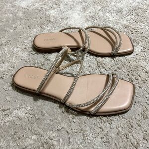 Beige rhinestone pearl strappy Sandals